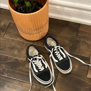 Vans Old Skool Shoes